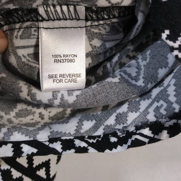 Cato Black & White Aztec Black Embroidered Fringe Stripe Long Sleeve Blouse M - Picture 7 of 7